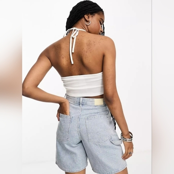 Only exclusive key hole halter neck top in  white - Picture 2 of 2